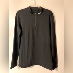 Nike 1/4 FITTED Dri-Fit size L